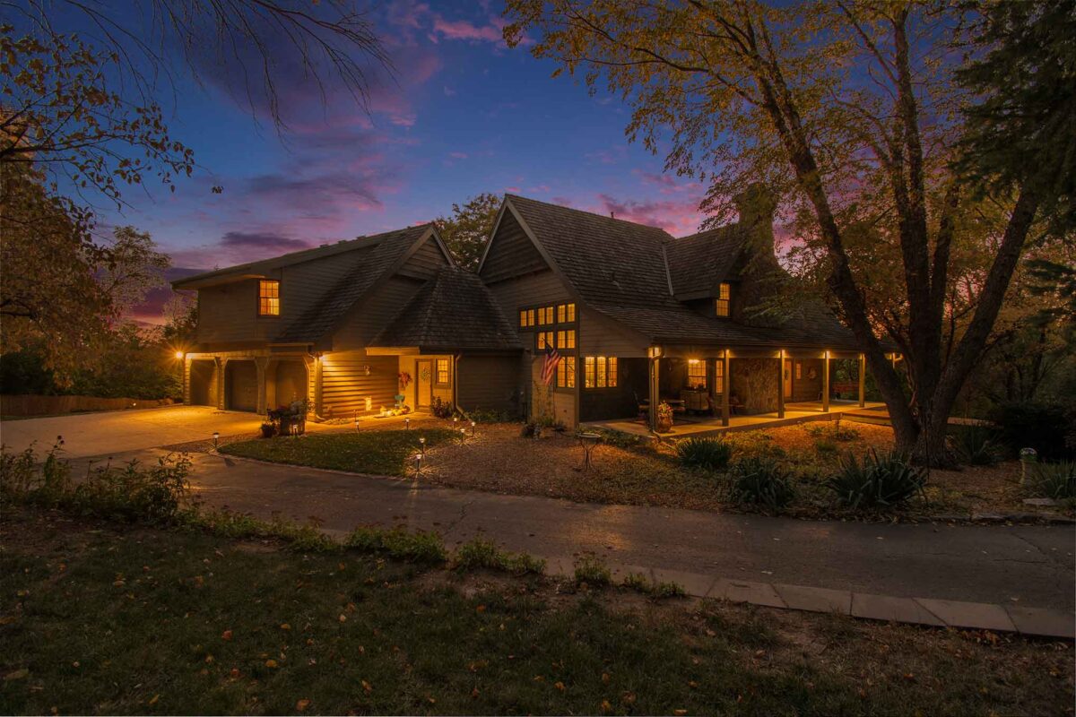 A Quiet, Luxury Retreat Awaits in Omaha, NE